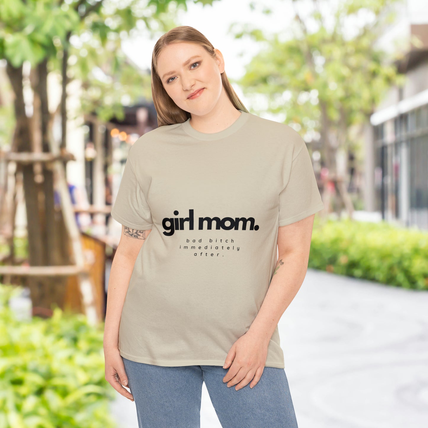Girl Mom - Tee